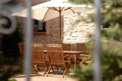 La Carreteria Hotel Camanas Exterior photo